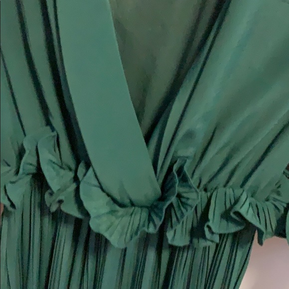 PRETTYLITTLETHING Frill detail midi dress - Picture 8 of 10